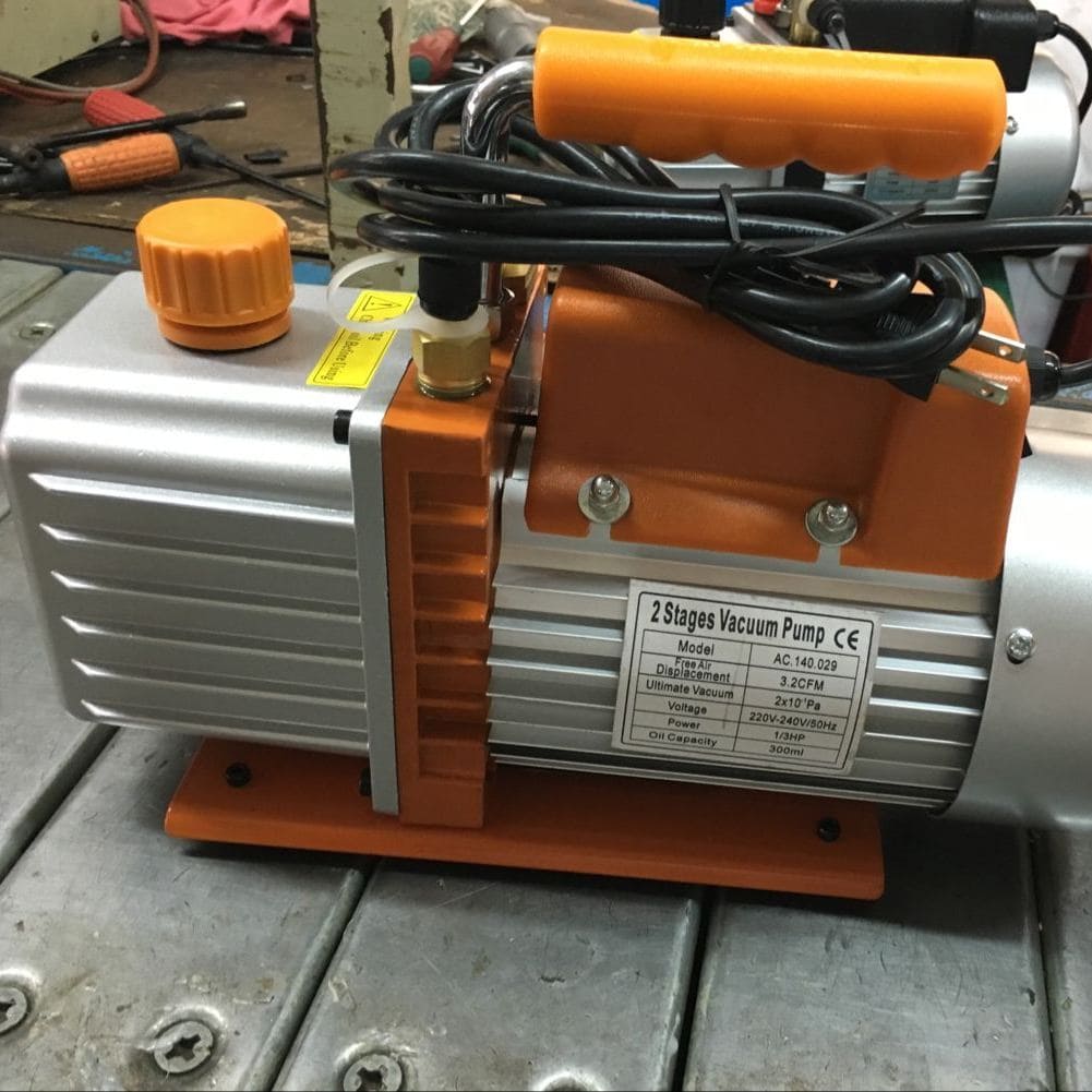 Vacuum Pump for AC Car