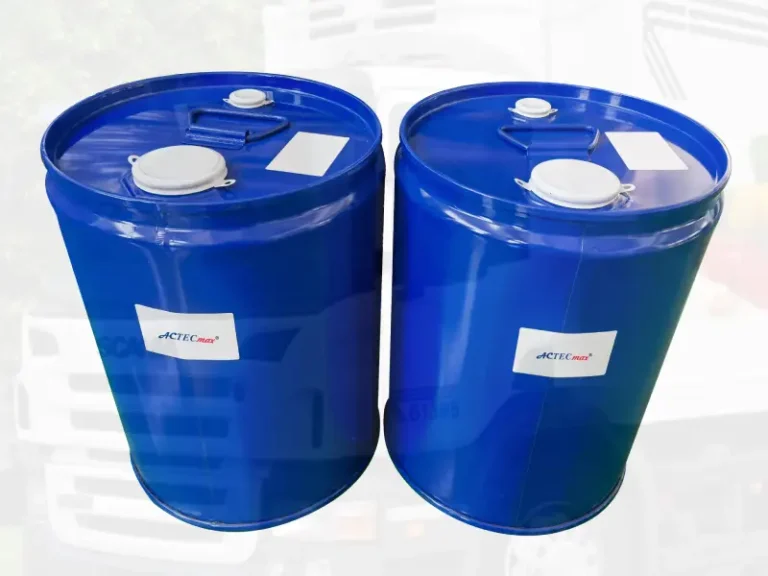 Picture showing two buckets of ACTECmax refrigerant oil